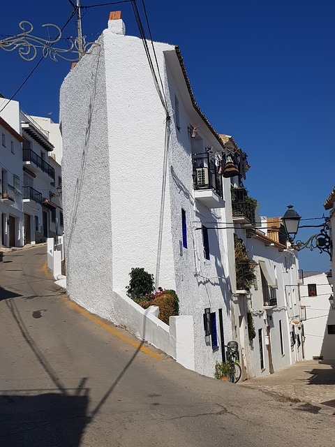 the-white-village-of-altea-2788658_640