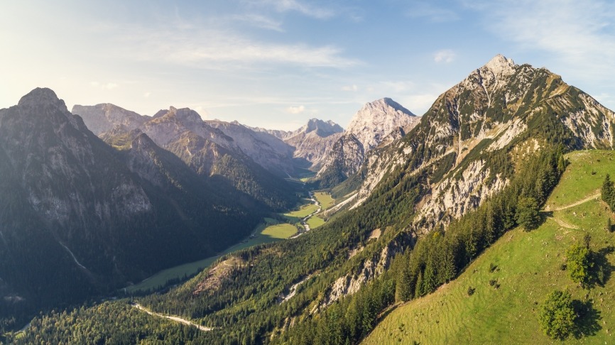 00000085220_Bergpanorama-in-der-Region-Achensee_Oesterreich-Werbung_Martin-Steinthaler-tinefoto-com-