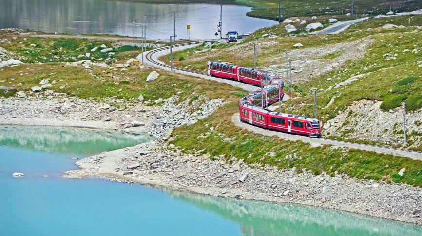 bernina-pass-1272822_1280