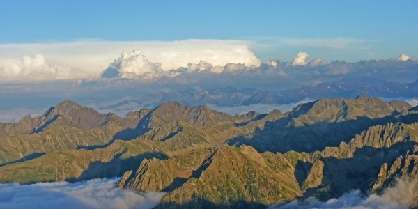 LES HAUTES-PYR&#201;N&#201;ES